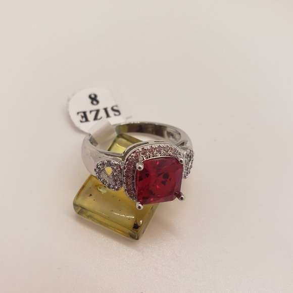 NEW Cubic Zirconia Elevated PAVE RED CRYSTAL Ring 8 Sterling Silver Plated - Picture 8 of 13